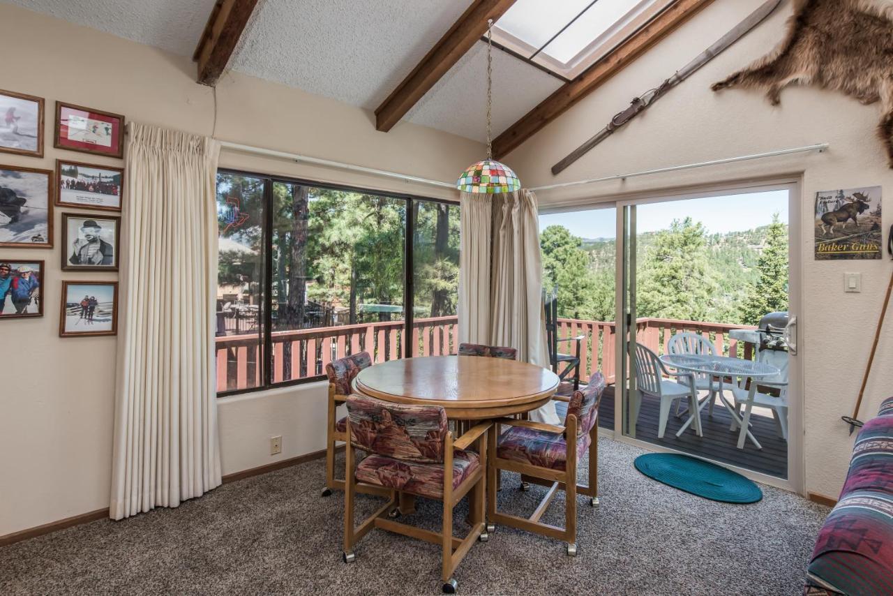 Cowboys, Indians And Outlaws Villa Ruidoso Exterior photo